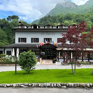 Al 2*, Mandello del Lario Italia